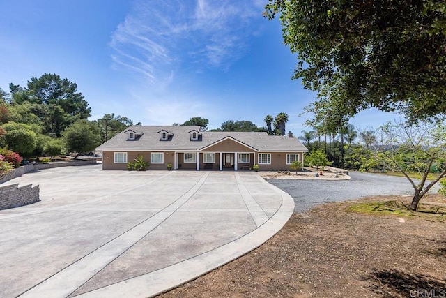 10166 Rancho Roble Rd, Escondido, CA 92026 - view of front of property with a porch