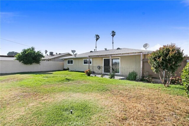 1593 W Carter St, Bloomington, CA 92316 - rear view of property