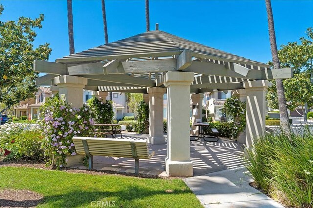 20 Via Jolitas, Rancho Santa Margarita, CA 92688 - view of home's community with a pergola and a patio area