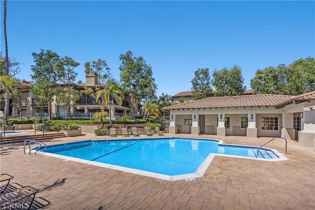20 Via Jolitas, Rancho Santa Margarita, CA 92688 - community pool featuring a patio area