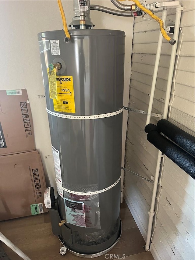 1231 Webster St, Redlands, CA 92374 - utilities featuring water heater