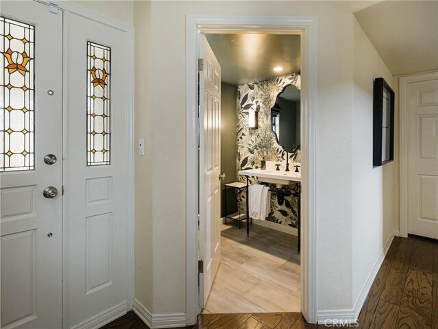 502 Washington St, El Segundo, CA 90245 - foyer featuring baseboards and wood finished floors