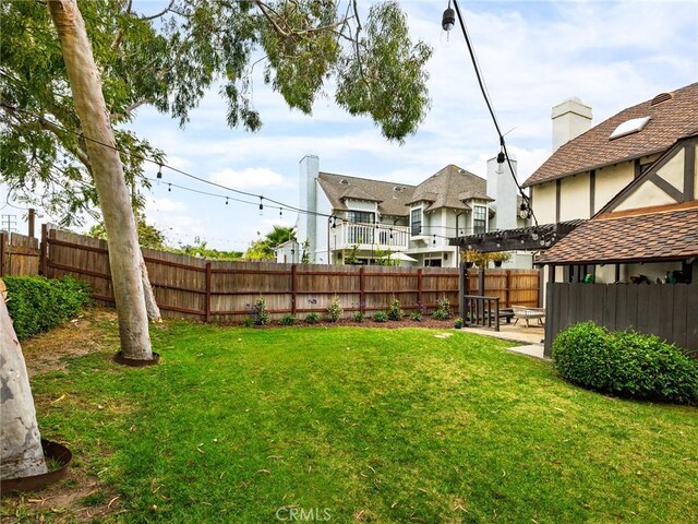 502 Washington St, El Segundo, CA 90245 - fenced backyard with a patio