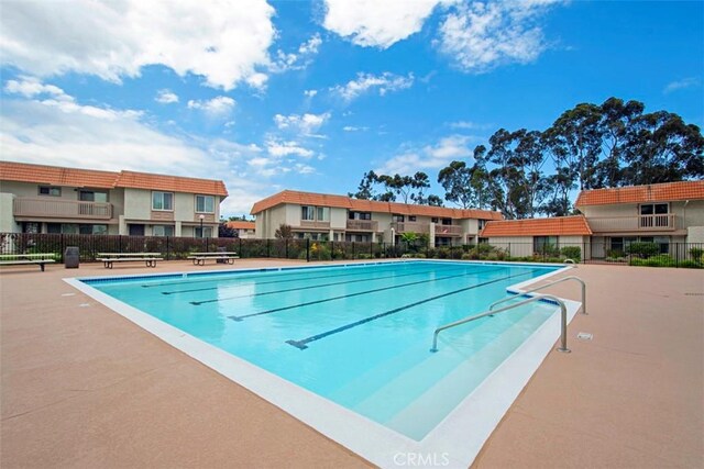 2811 Via Topacio, Carlsbad, CA 92010 - view of community pool