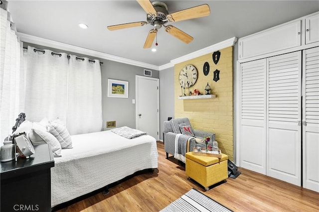 7604 Forest Ave, Whittier, CA 90602 - bedroom featuring crown molding, wood finished floors, recessed lighting, a closet, and a ceiling fan