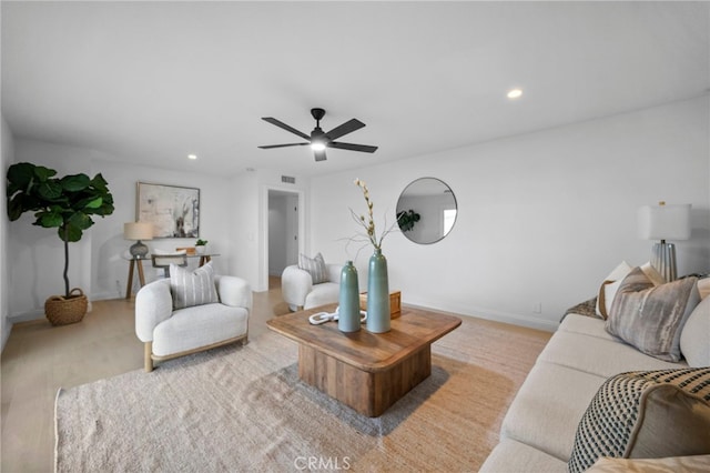 644 Kenoak Dr, Placentia, CA 92870 - living area featuring ceiling fan and recessed lighting