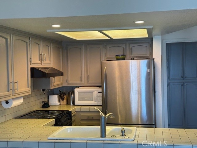 557 Lucerne St, Cayucos, CA 93430 - photo 50
