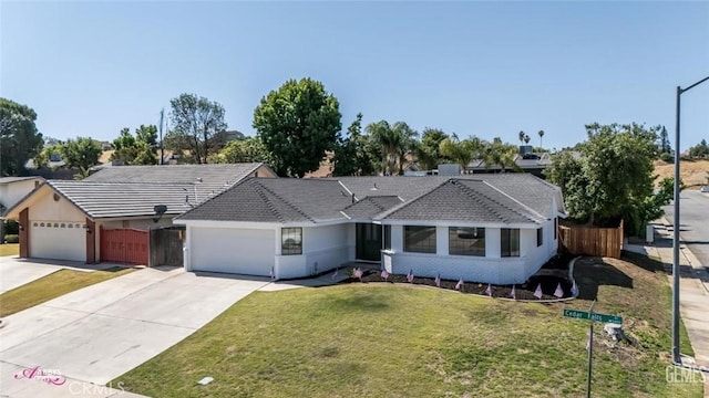 5801 Cedar Falls Dr, Bakersfield, CA 93306 - photo 2