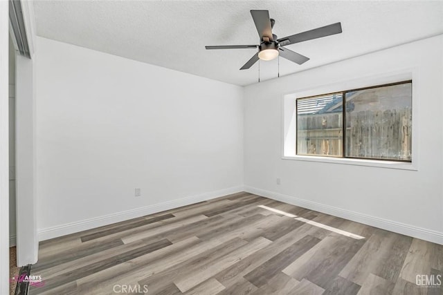 5801 Cedar Falls Dr, Bakersfield, CA 93306 - photo 24