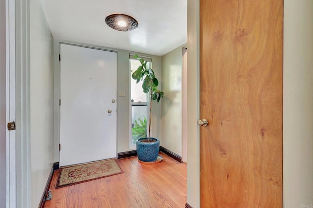 90 E Emerson St, Chula Vista, CA 91911 - foyer featuring wood finished floors and baseboards