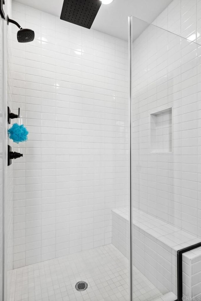 35188 Orchard Trl, Fallbrook, CA 92028 - full bath with a tile shower
