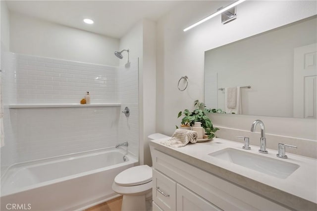 25564 Sharp Dr Unit G, Hemet, CA 92544 - full bath with vanity and bathing tub / shower combination