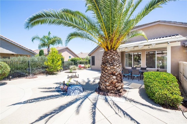 29427 Bentcreek Ct, Menifee, CA 92584 - view of patio / terrace