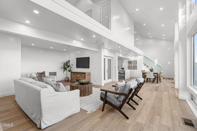 430 W Highland Dr, Camarillo, CA 93010 - photo 21