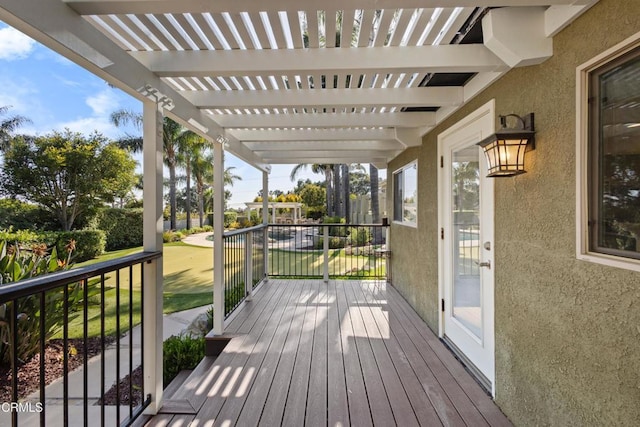 590 Alosta Dr, Camarillo, CA 93010 - wooden terrace featuring a pergola
