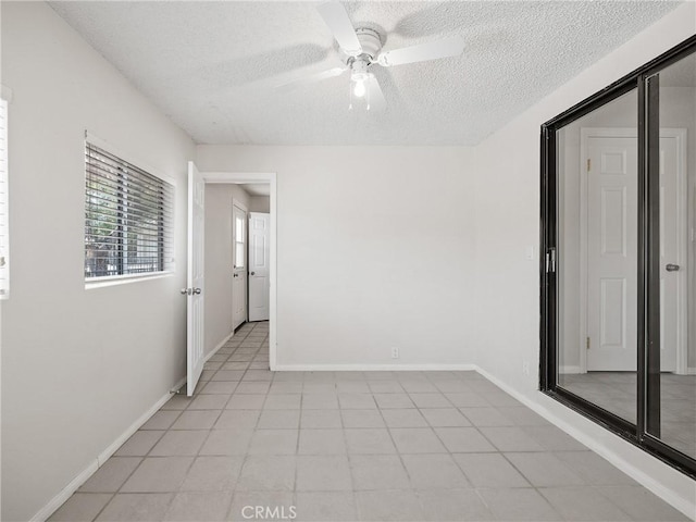 31709 213th St E, Llano, CA 93544 - unfurnished room featuring a ceiling fan and a textured ceiling