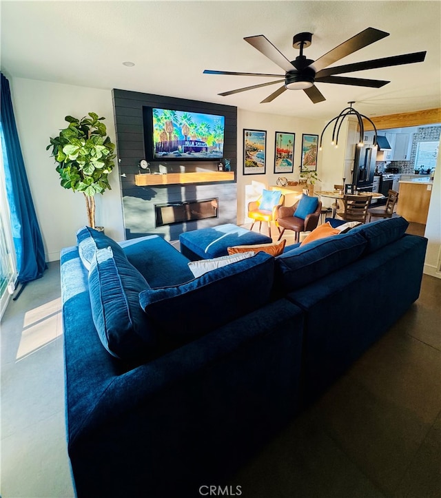 2423 Los, Patos, Palm Springs, CA 92264 - living room with a ceiling fan
