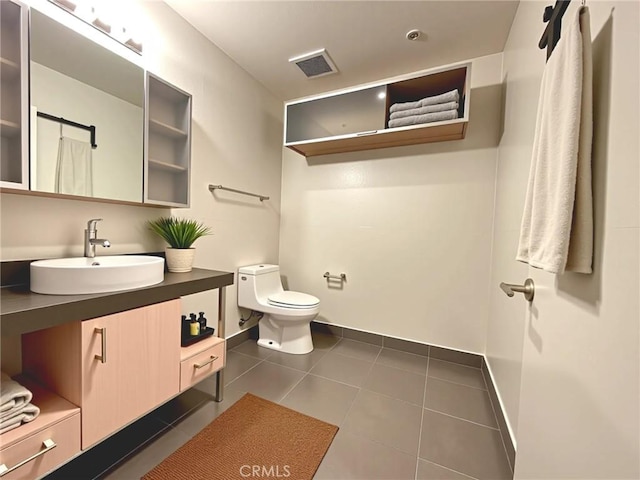 1234 Wilshire Blvd Unit 127, Los Angeles, CA 90017 - bathroom featuring vanity and tile patterned floors