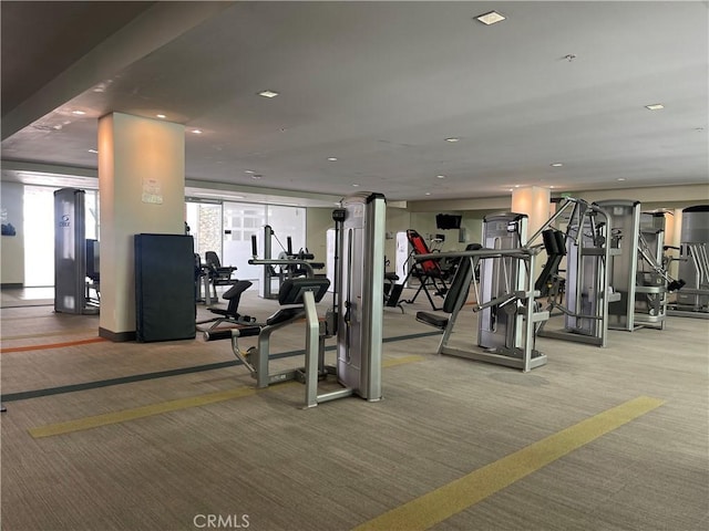 1234 Wilshire Blvd Unit 127, Los Angeles, CA 90017 - workout area with carpet floors and recessed lighting