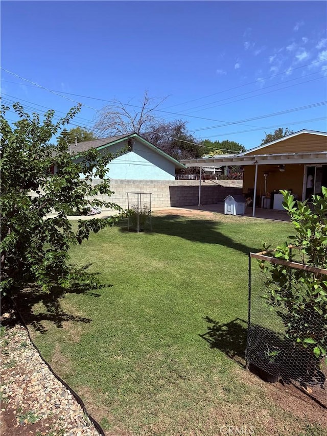 2616 N King St, Bakersfield, CA 93305 - view of yard