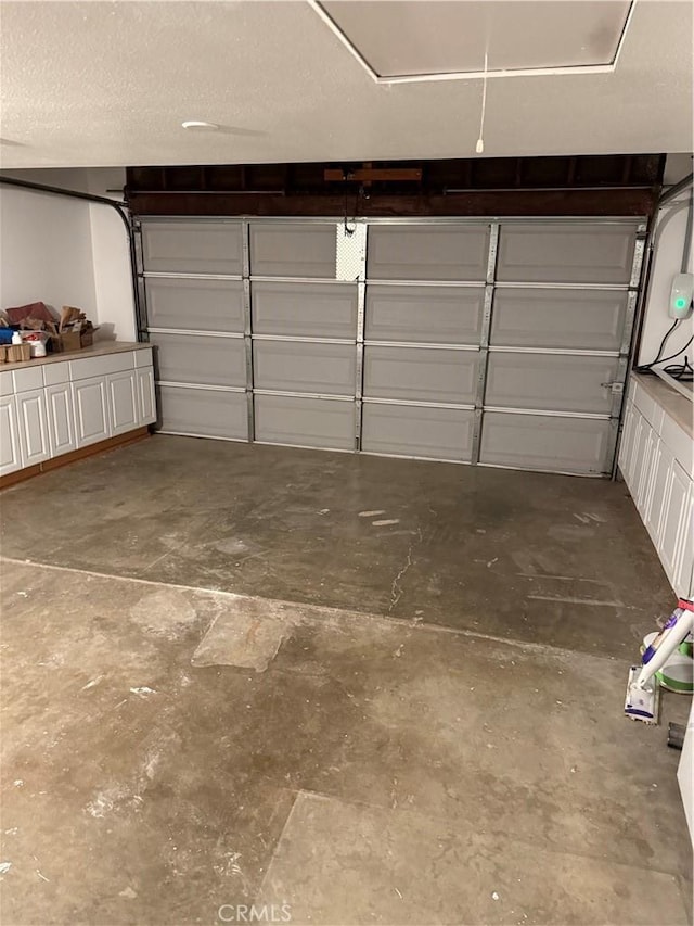 4561 Mimosa Dr, Yorba Linda, CA 92886 - view of garage