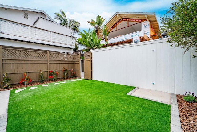 231 5th St, Encinitas, CA 92024 - view of fenced backyard