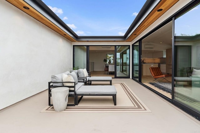2052 Montgomery Ave, Cardiff By The Sea, CA 92007 - view of patio / terrace