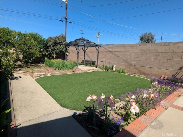 639 Scottdale Ave, Glendora, CA 91740 - view of yard
