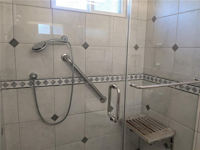 639 Scottdale Ave, Glendora, CA 91740 - bathroom featuring a stall shower