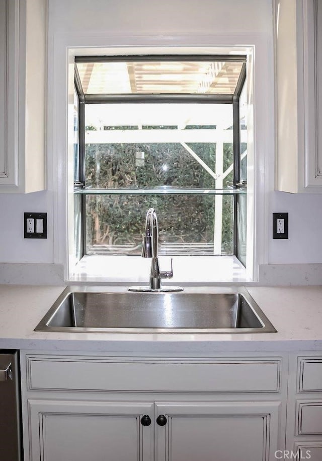 4781 Kona Kove Way, Yorba Linda, CA 92886 - kitchen featuring a sink and stainless steel dishwasher