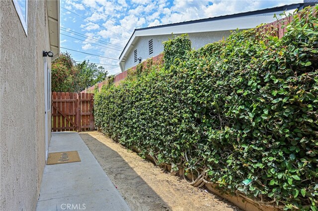 4781 Kona Kove Way, Yorba Linda, CA 92886 - view of yard with a gate