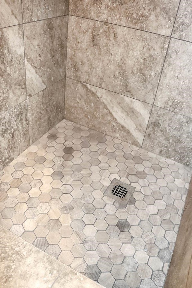 4781 Kona Kove Way, Yorba Linda, CA 92886 - bathroom view of a tile shower