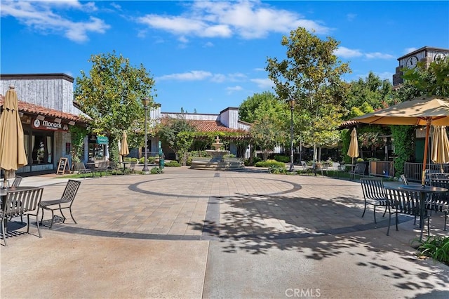 6807 Wilding Pl, Riverside, CA 92506 - view of property's community