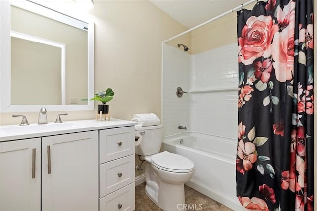 6807 Wilding Pl, Riverside, CA 92506 - bathroom with vanity and shower / bath combo
