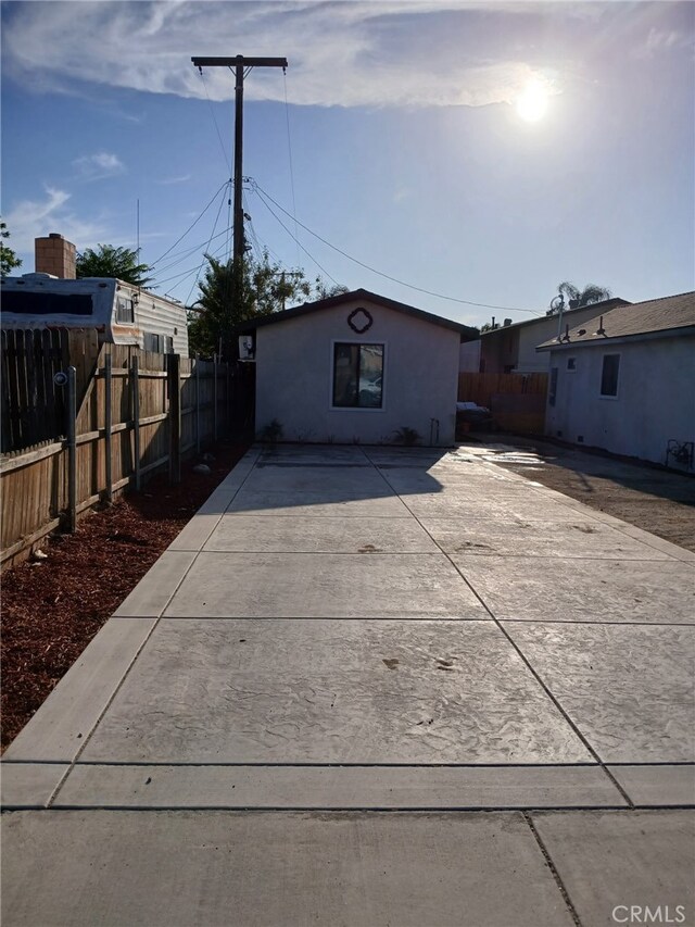1295 E Whittier Ave, Hemet, CA 92543 - exterior space