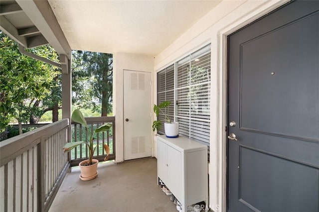8718 E Indian Hills Rd Unit J, Orange, CA 92869 - property entrance
