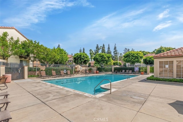 8718 E Indian Hills Rd Unit J, Orange, CA 92869 - community pool with a patio area