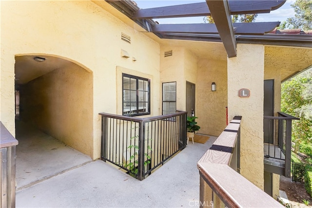 25521 Indian Hill Ln Unit L, Laguna Hills, CA 92653 - entrance to property with stucco siding