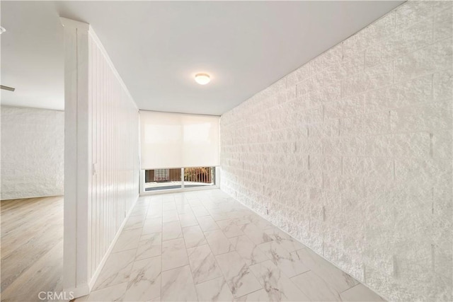 240 W Queen St Unit 10, Inglewood, CA 90301 - corridor with marble look tiles