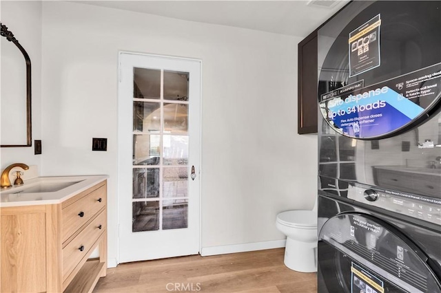68613 E St, Cathedral City, CA 92234 - bathroom featuring vanity and wood finished floors