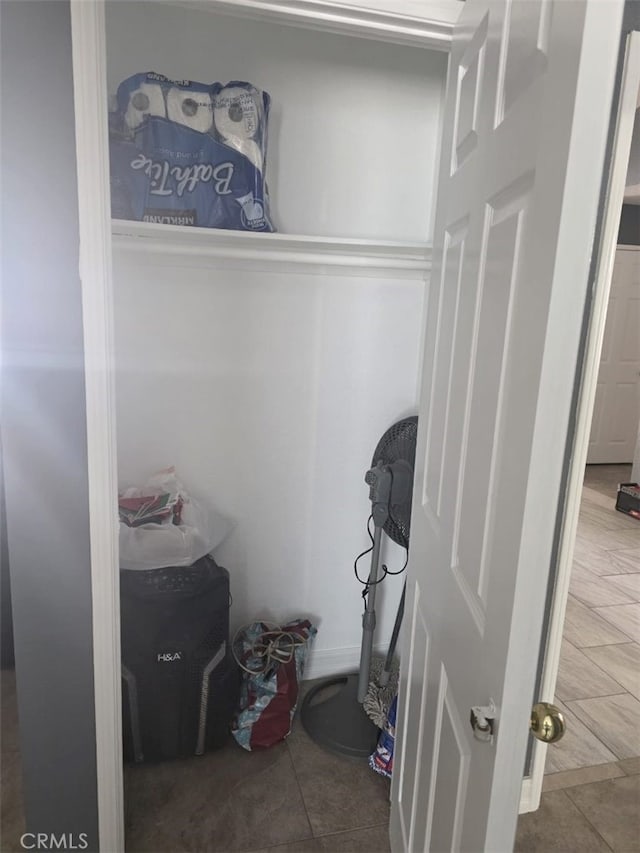15171 San Jose Dr, Victorville, CA 92394 - view of closet