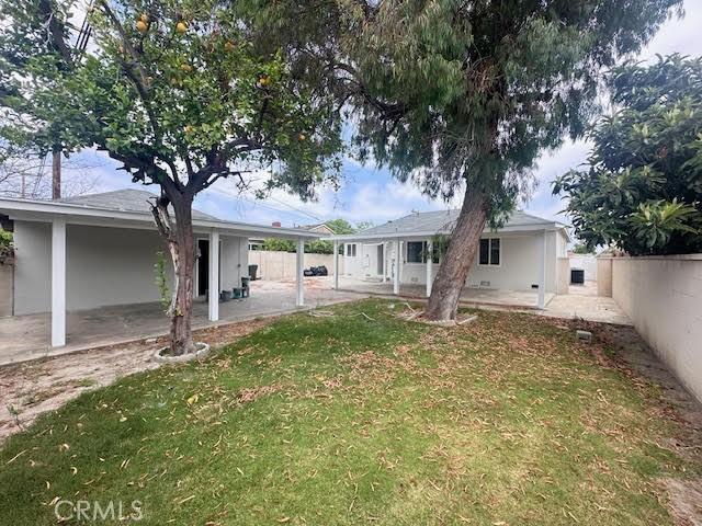 603 N Hawthorn St, Anaheim, CA 92805 - back of property featuring a patio area