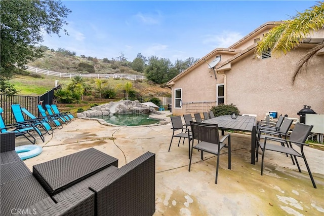 26677 Avenida Del Oro, Temecula, CA 92590 - view of patio / terrace with outdoor dining space