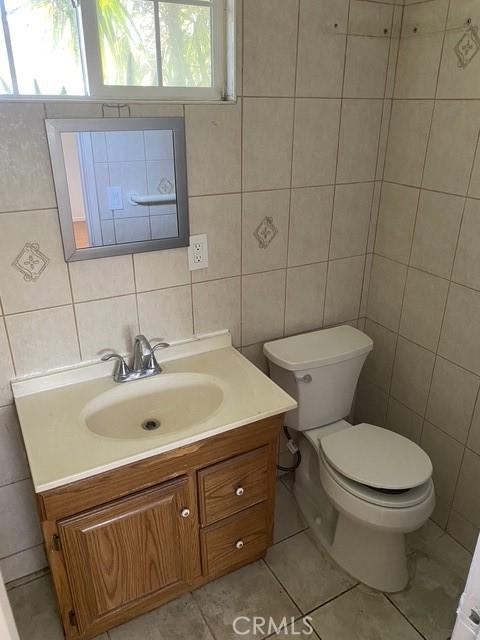 4100 Clara St, Cudahy, CA 90201 - photo 23