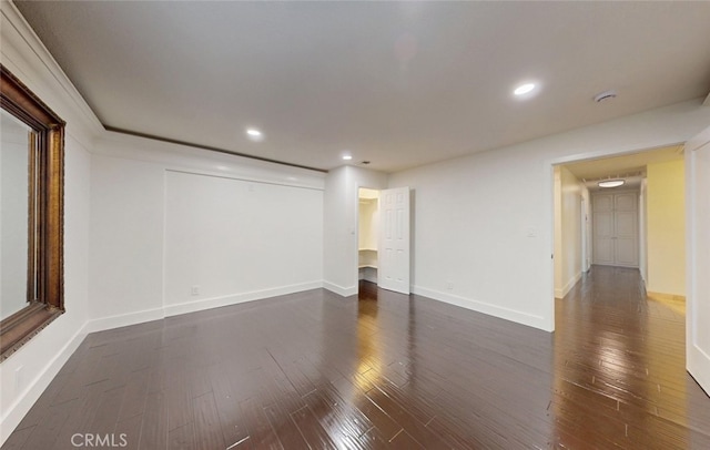 16671 Cedar Cir, Fountain Valley, CA 92708 - spare room featuring dark wood-type flooring, recessed lighting, and a smoke detector