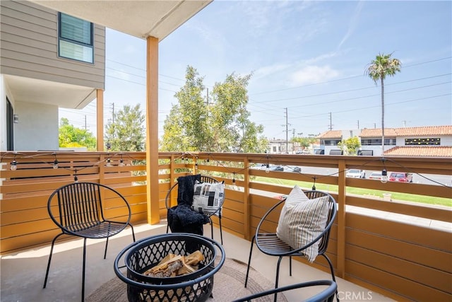 687 W 17th St, Costa Mesa, CA 92627 - balcony featuring a fire pit