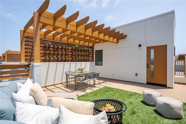 687 W 17th St, Costa Mesa, CA 92627 - view of patio with outdoor lounge area and a pergola