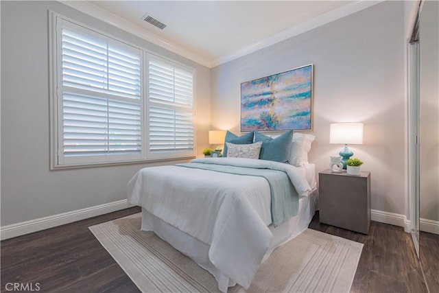 201 Bancroft, Irvine, CA 92620 - bedroom with wood finished floors and ornamental molding