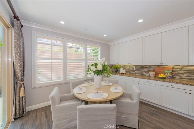 201 Bancroft, Irvine, CA 92620 - dining area featuring ornamental molding, dark wood-style flooring, and recessed lighting
