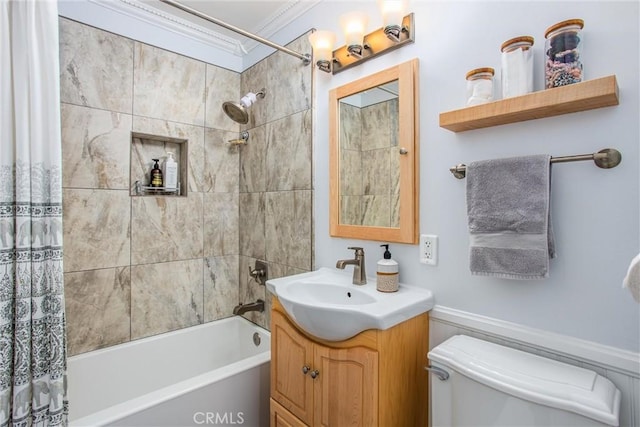1107 Chestnut Ave, Redlands, CA 92373 - bathroom with vanity, ornamental molding, and shower / tub combo